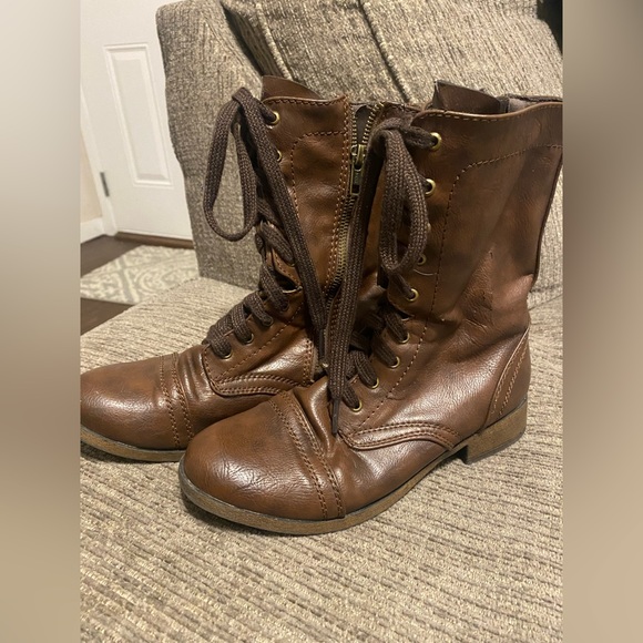 Target Shoes Womens 65 Combat Style Boots Poshmark